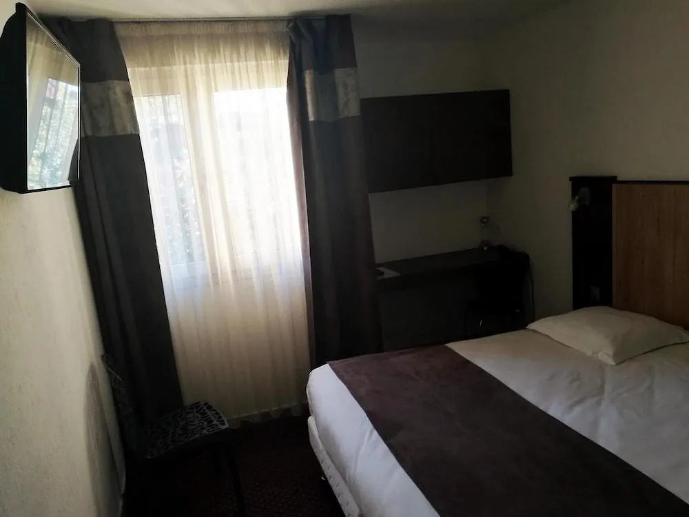 Adonis Arc Hotel Aix Aix-en-Provence 3*,
